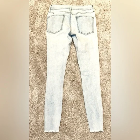 SO Women’s Low Rise Jeggings - Picture 2 of 10